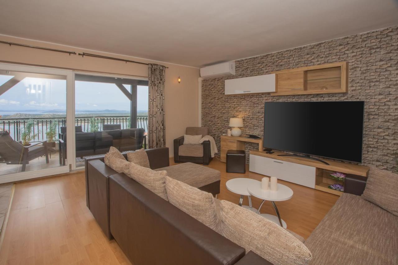 Apartment Mozart Šibenik Buitenkant foto