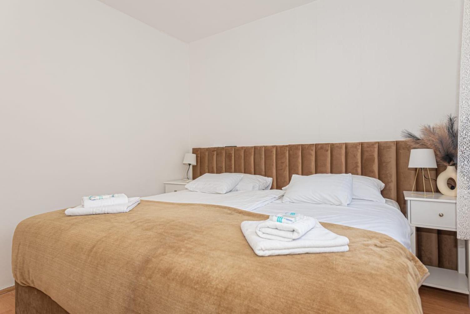 Apartment Mozart Šibenik Buitenkant foto